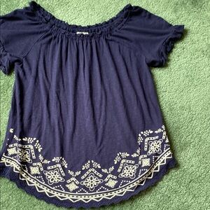 Ruffled Blue Short Sleeve Embellished Blouse- Girls L(12)